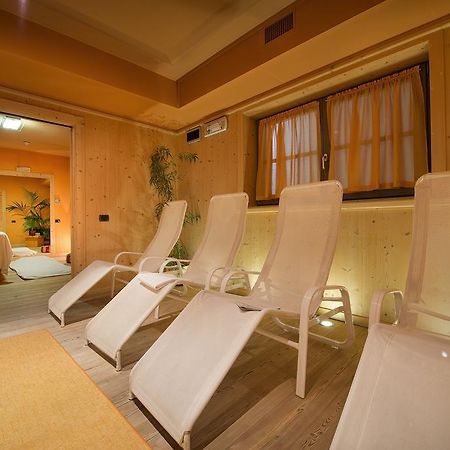 Hotel Marzia Livigno Exteriör bild