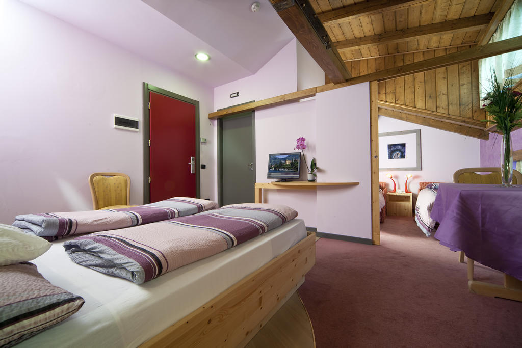 Hotel Marzia Livigno Exteriör bild