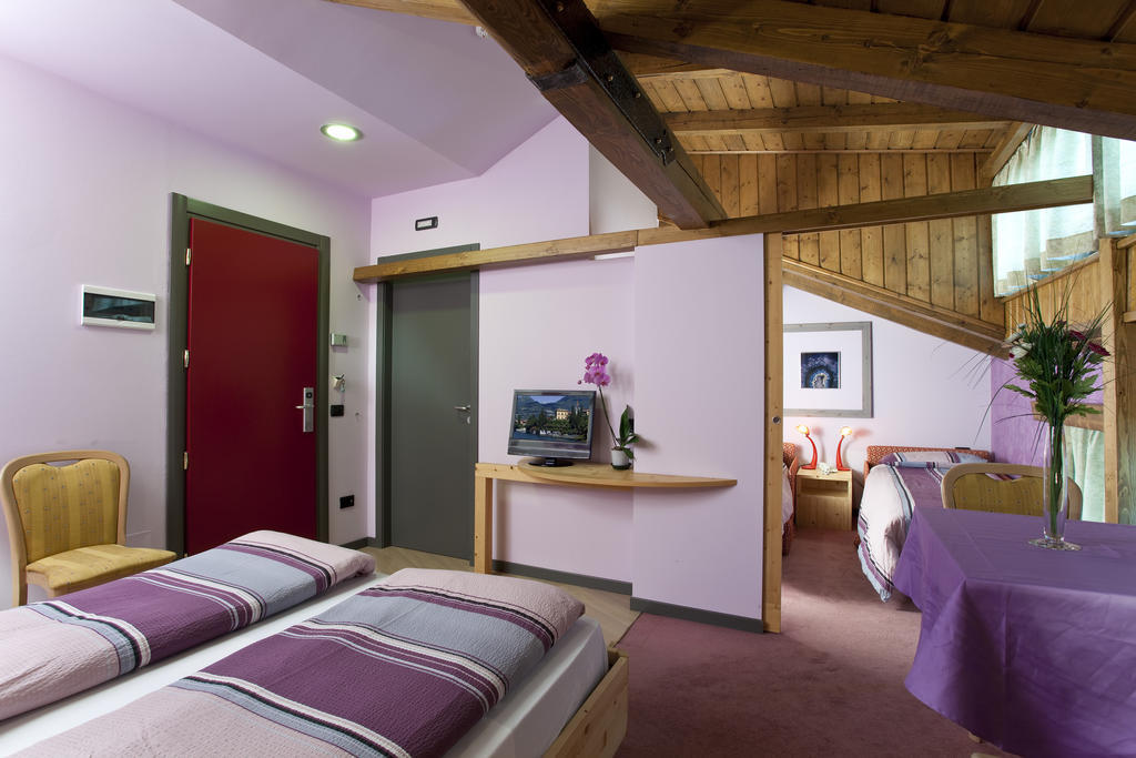 Hotel Marzia Livigno Exteriör bild